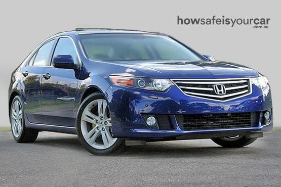 CU Luxury Navi Sedan 4dr Man 6sp 2.4i