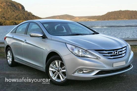 2010 Hyundai i45