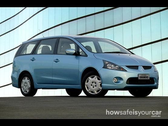 2004 Mitsubishi Grandis