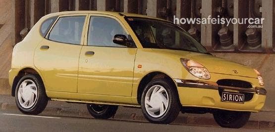 1998 Daihatsu Sirion