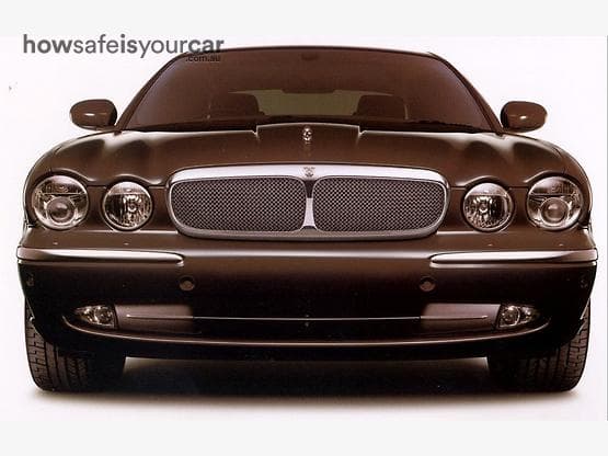 2003 Jaguar Super V8