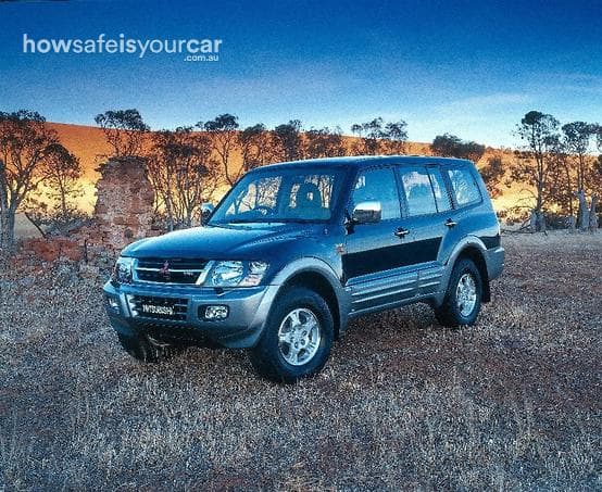 2000 Mitsubishi Pajero