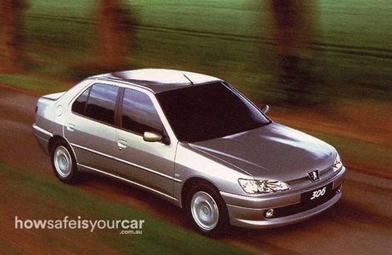 N5 MY00 XT Sedan 4dr Man 5sp 2.0i